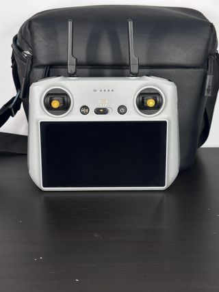 DJI Mini 4 Pro Fly More Combo (RC 2 Pantalla)