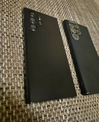 Samsung Galaxy S22 Ultra cambio o vendo.