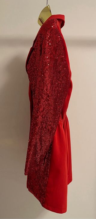 Macacão Pimkie vermelho com lantejoulas