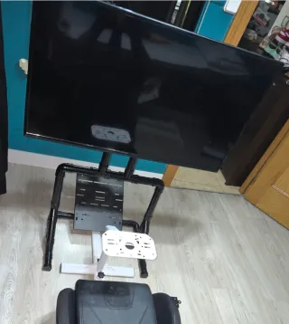 TV Full HD 40 + Soporte para Simulador