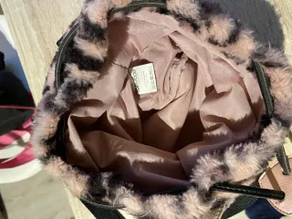 Bolso niña peludo Tot Model