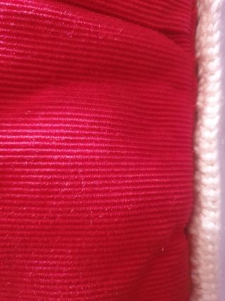 Cojín cuadrado tejido a mano beige