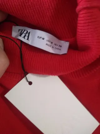 Vestido Zara Rojo Cuello Alto