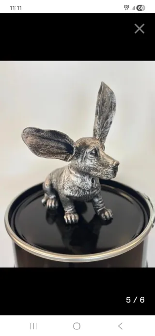 Figura perro Rod Vanmore