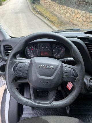 ❗OFERTA MES JUNIO❗ IVECO DAILY 2023 35S16 L4H2 156