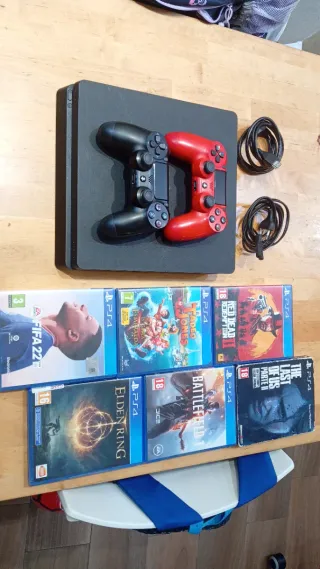 PS4 (PlayStation 4) con 2 mandos y 6 juegos