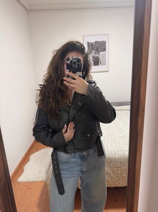 Cazadora cuero mujer negra