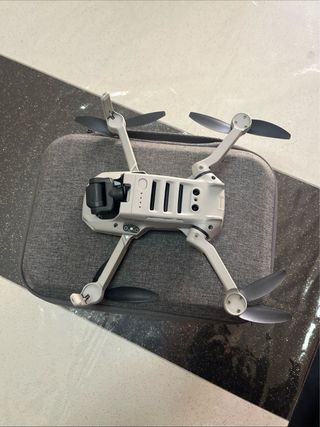 Drone DJI Mavic Mini SE con accessori