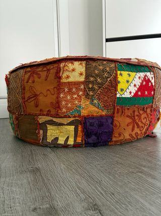 Pouf artigianale etnico patchwork 100€ ciascuno