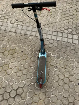 Patinete infantil azul