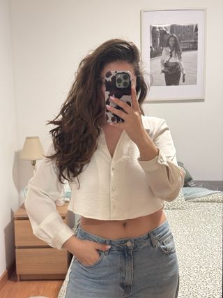 Blusa blanca de mujer