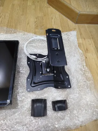 Televisor TDT HD 24" NO SMART TV