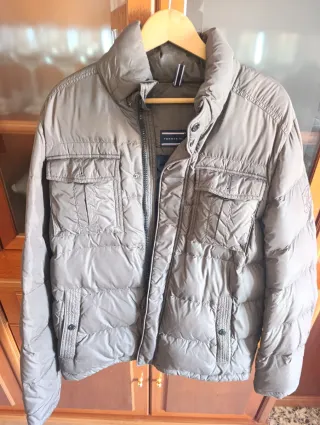 Anorak Tommy Hilfiger Marrón plumas