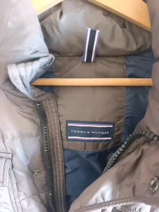Anorak Tommy Hilfiger Marrón plumas