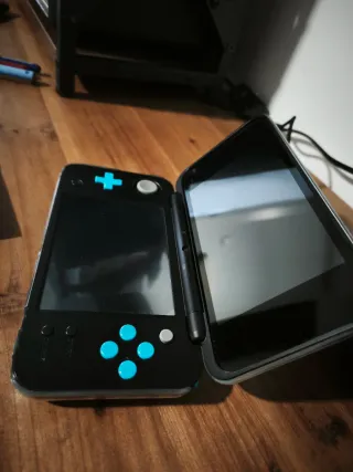 Nintendo 2DS XL Negra/Azul