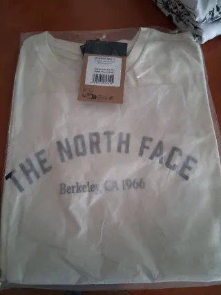 Camiseta The North Face Talla S Beige