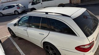 Mercedes-Benz E320 2005