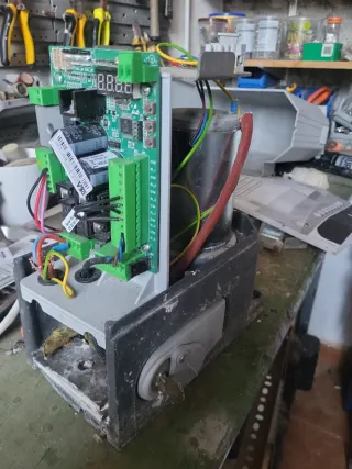 Motor Puerta Corredera DEA