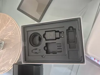 Tablet con schermo da 10 pollici