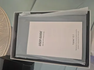 Tablet con schermo da 10 pollici