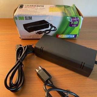 CONSOLE XBOX 360 SLIM 250 GB + Controller