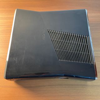 CONSOLE XBOX 360 SLIM 250 GB + Controller