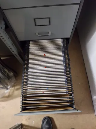 Archivador metálico 47x100x62 cm