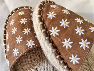 Sandalias niña Mango Margaritas.