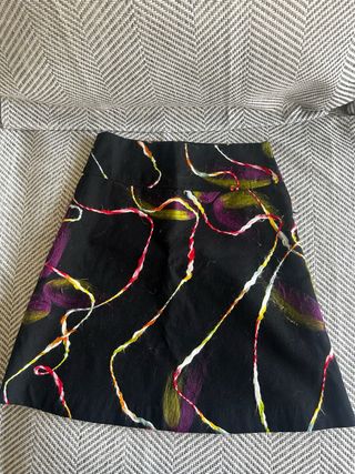 Falda Desigual Talla 34 Negra Multicolor
