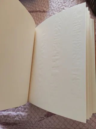 Elegante álbum de fotos de cuero.NUEVO