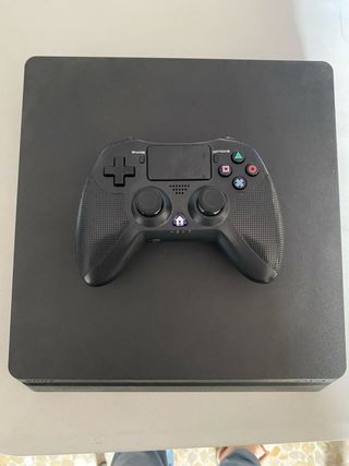 Ps4 slim 1tb mas mando no original mas juegos