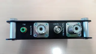 Easy Split AIS splitter