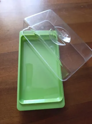 Porta formaggio in plastica