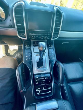 Porsche Cayenne 2014