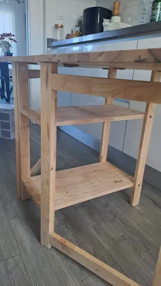 Mesa plegable de madera