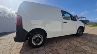 Renault Kangoo 2023