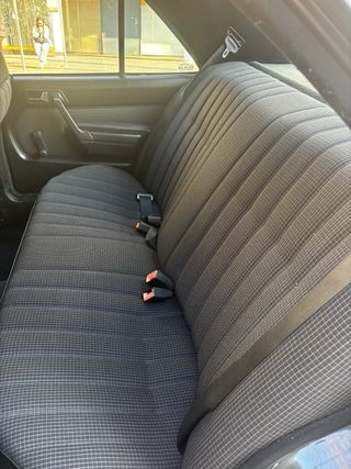 Mercedes-Benz 190E 2.3 1989