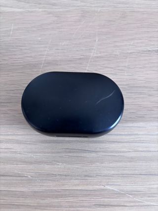 Base Cargador Auriculares Inalámbricos Negra