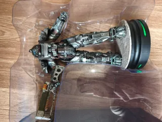 Figura Fallout 4 T60 Power Armor ThinkGeek