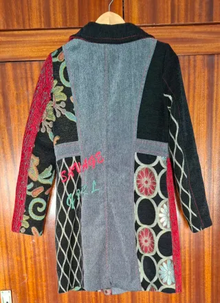 Abrigo patchwork estilo Desigual talla l