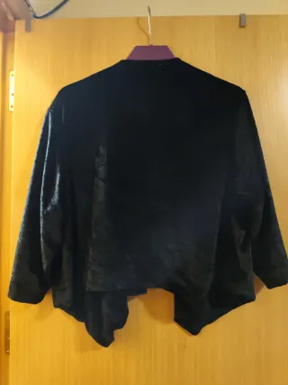 Chaqueta Stradivarius Negra Talla S