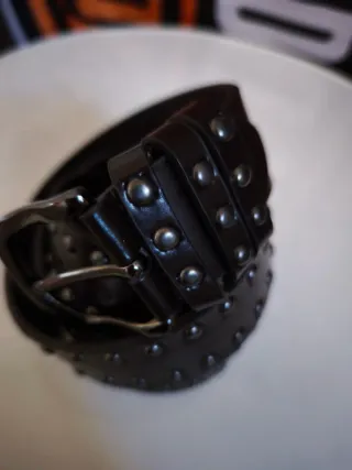 Cintura marrone borchie