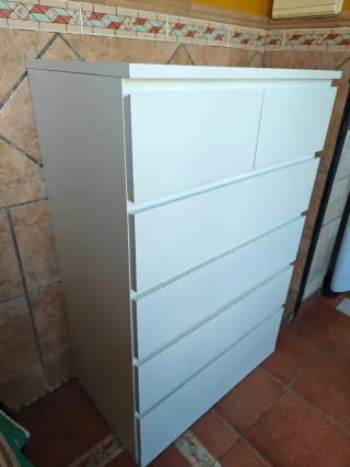 Cajonera blanca sin estrenar