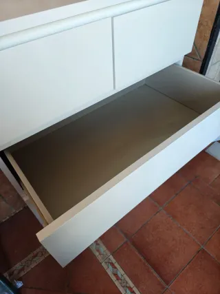 Cajonera blanca sin estrenar
