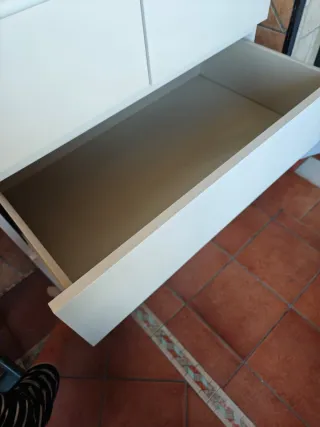 Cajonera blanca sin estrenar