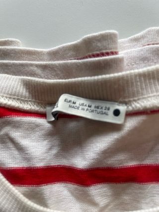 Camiseta Zara rayas beige y roja