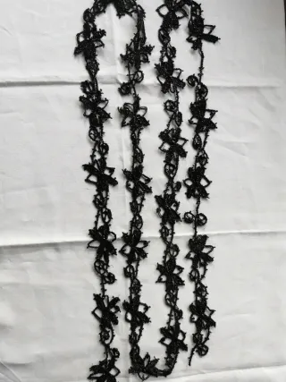 Antigua pasamanería victoriana de azabache 2.80M.