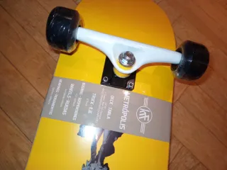 Lote Skate KRF Metropolis y Spark On Street 32x8