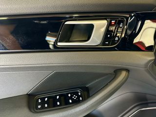 Porsche PANAMERA 4 E-Hybrid 462cv