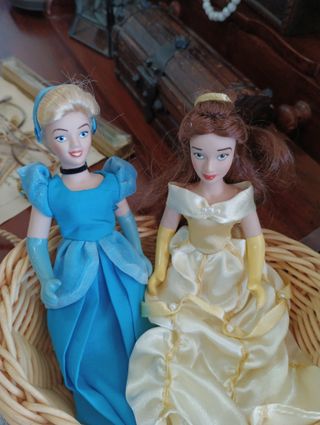 Lote 5 Muñecas Porcelana Disney Colección